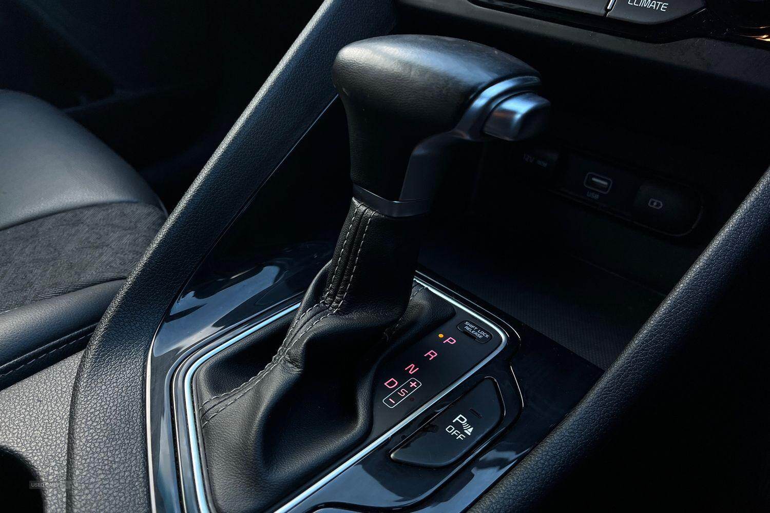 Sep 2021 Kia Niro 1.6 GDi Hybrid 2 5dr DCT
