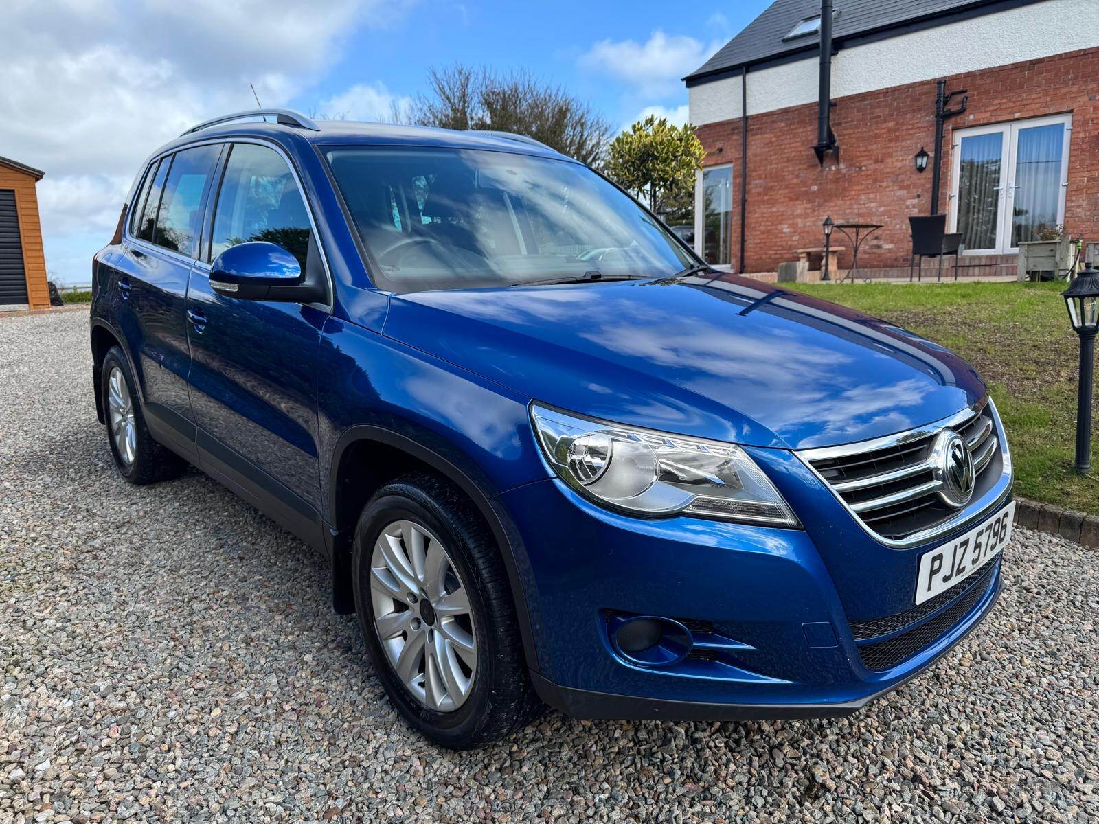 Sep 2009 Volkswagen Tiguan 2.0 TDi SE 5dr