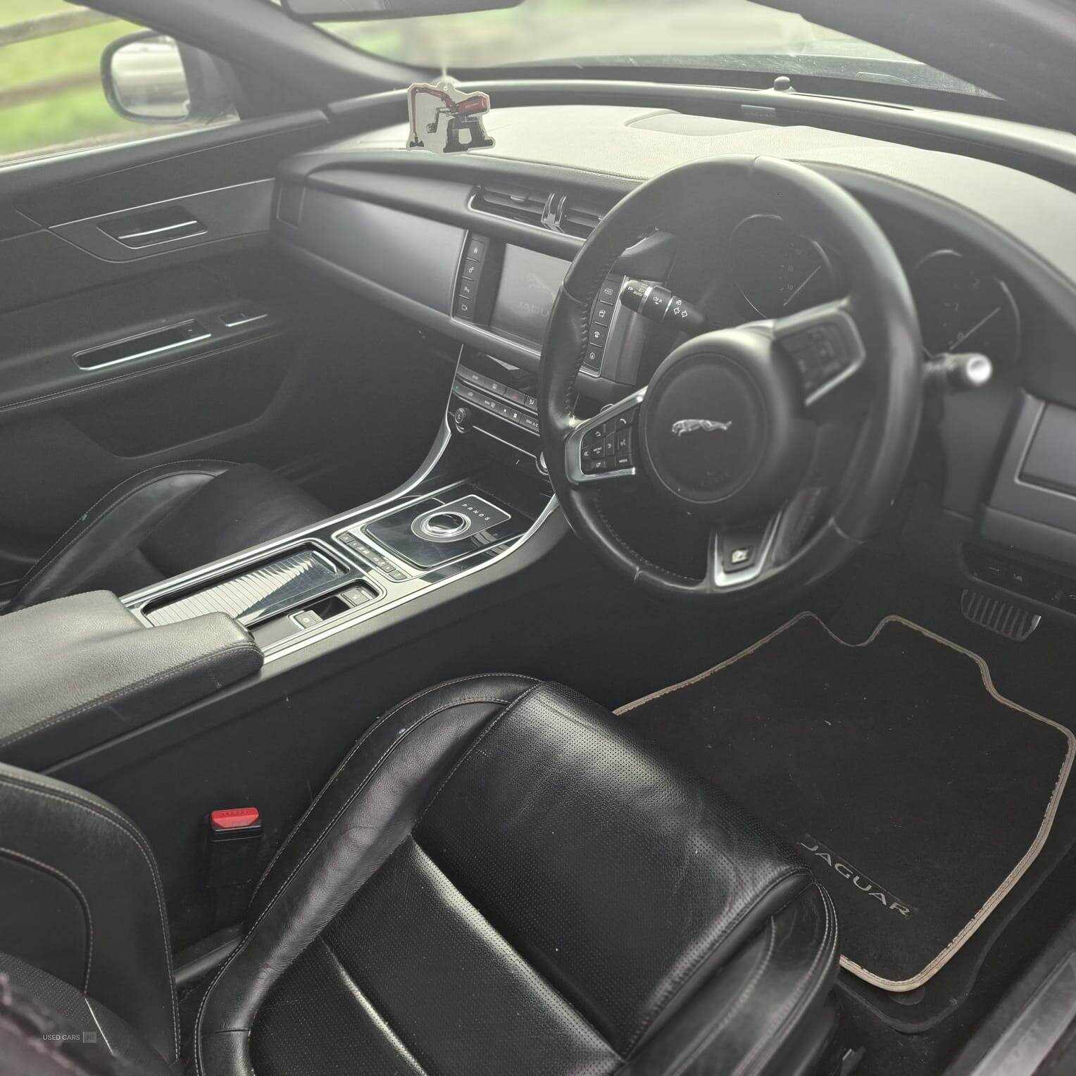 Sep 2016 Jaguar XF 2.0d [180] R-Sport 4dr Auto