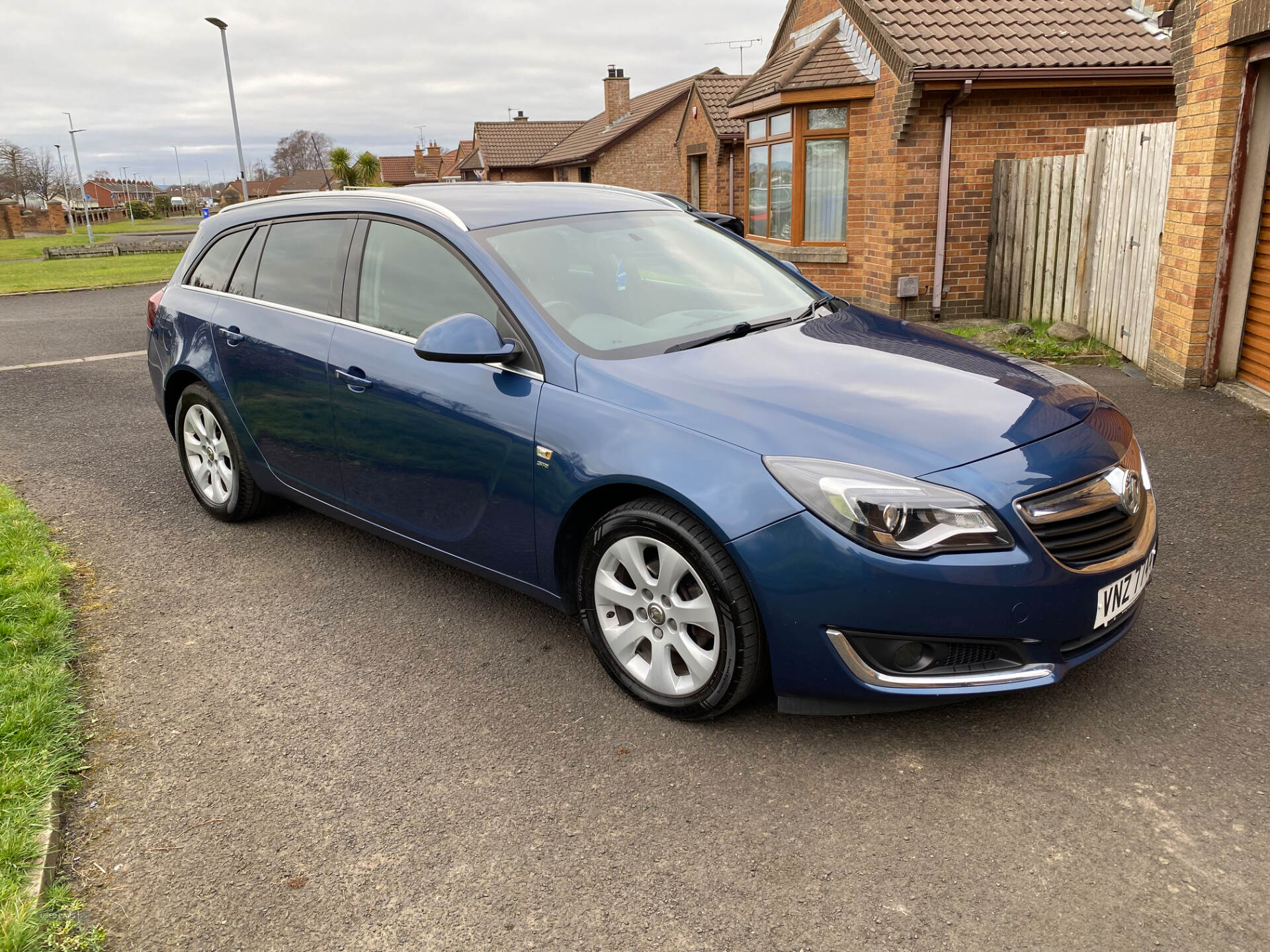 Jan 2016 Vauxhall Insignia 1.6 CDTi SRi 5dr [Start Stop]