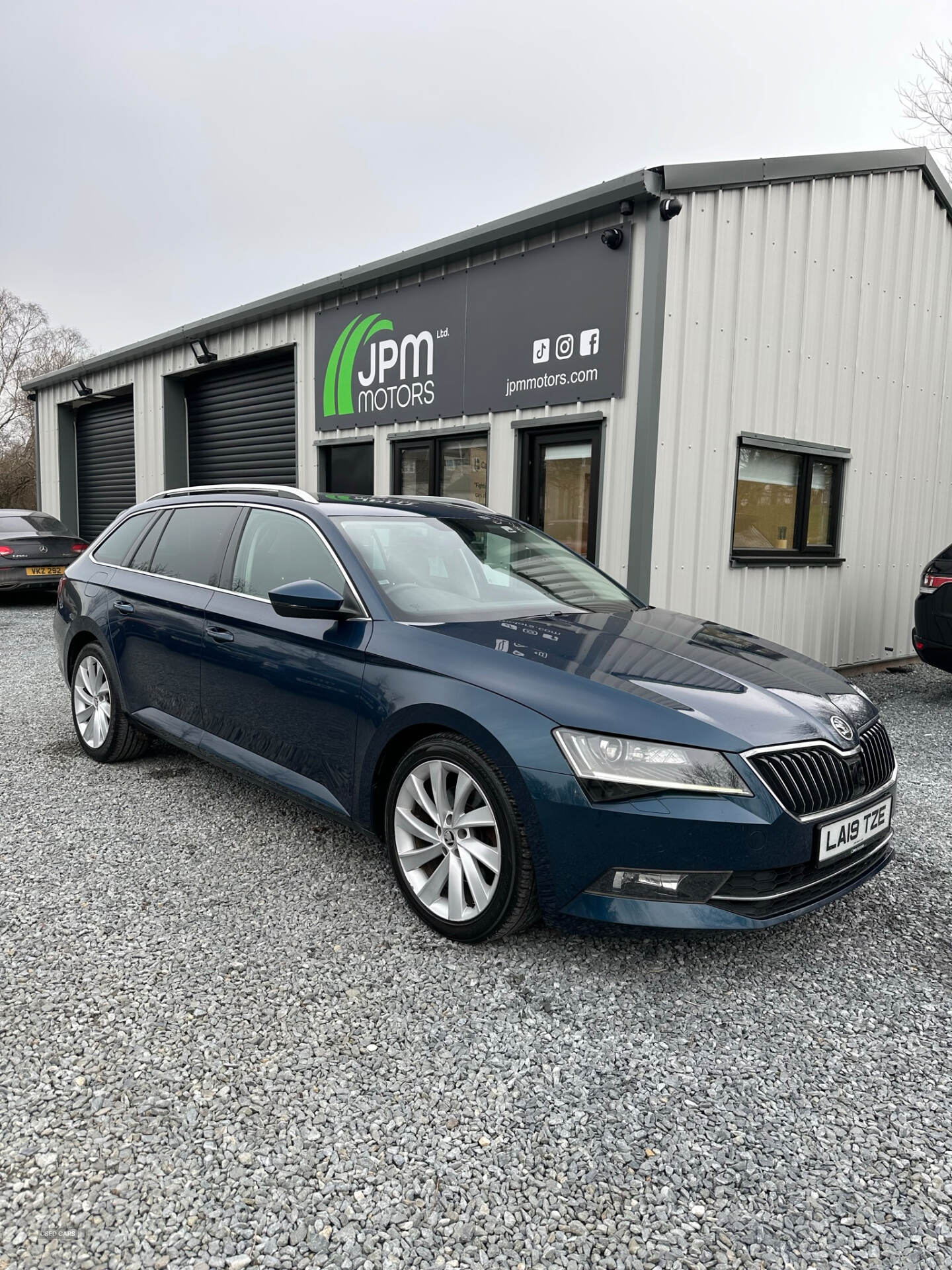 Jun 2019 Skoda Superb 2.0 TDI CR SE L Executive 5dr DSG [7 Speed]