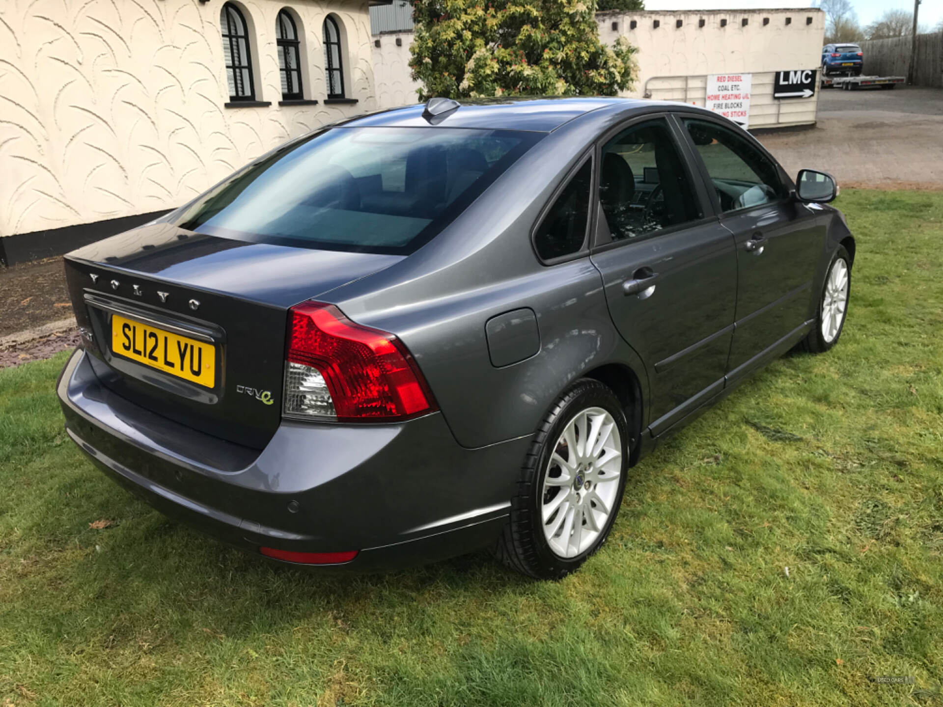Jun 2012 Volvo S40 DRIVe [115] SE Lux Edition 4dr