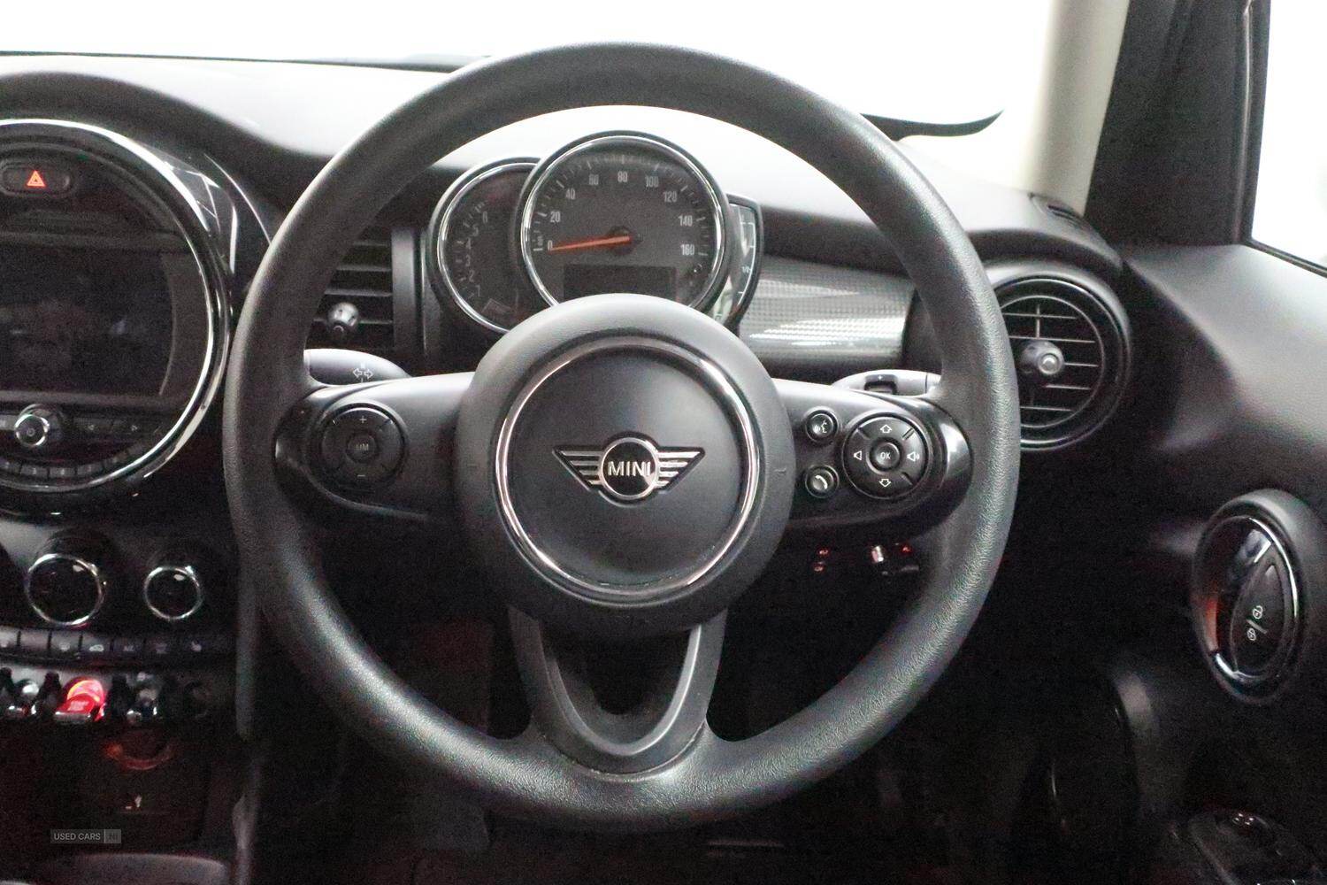 Nov 2020 MINI HATCHBACK 1.5 Cooper Classic II 5dr