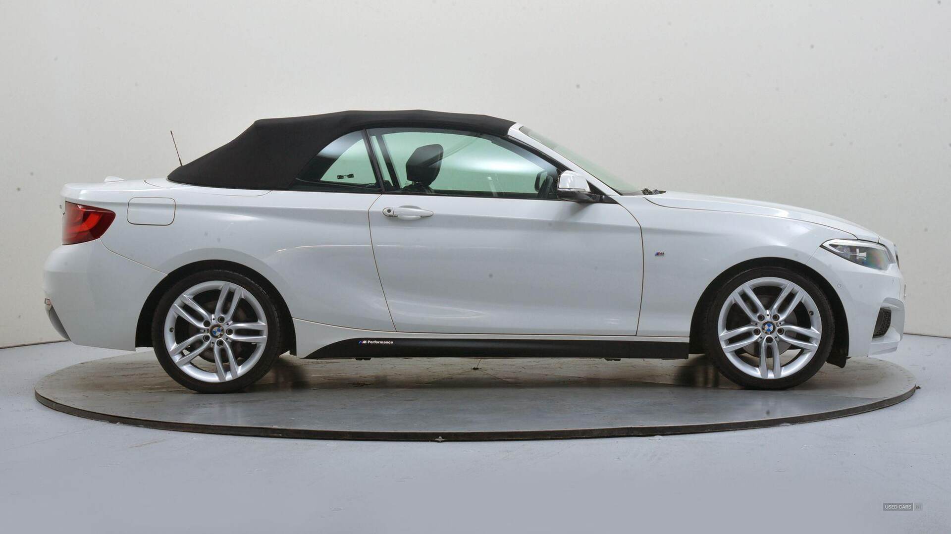 Sep 2015 BMW 2 Series 220d M Sport 2dr Step Auto