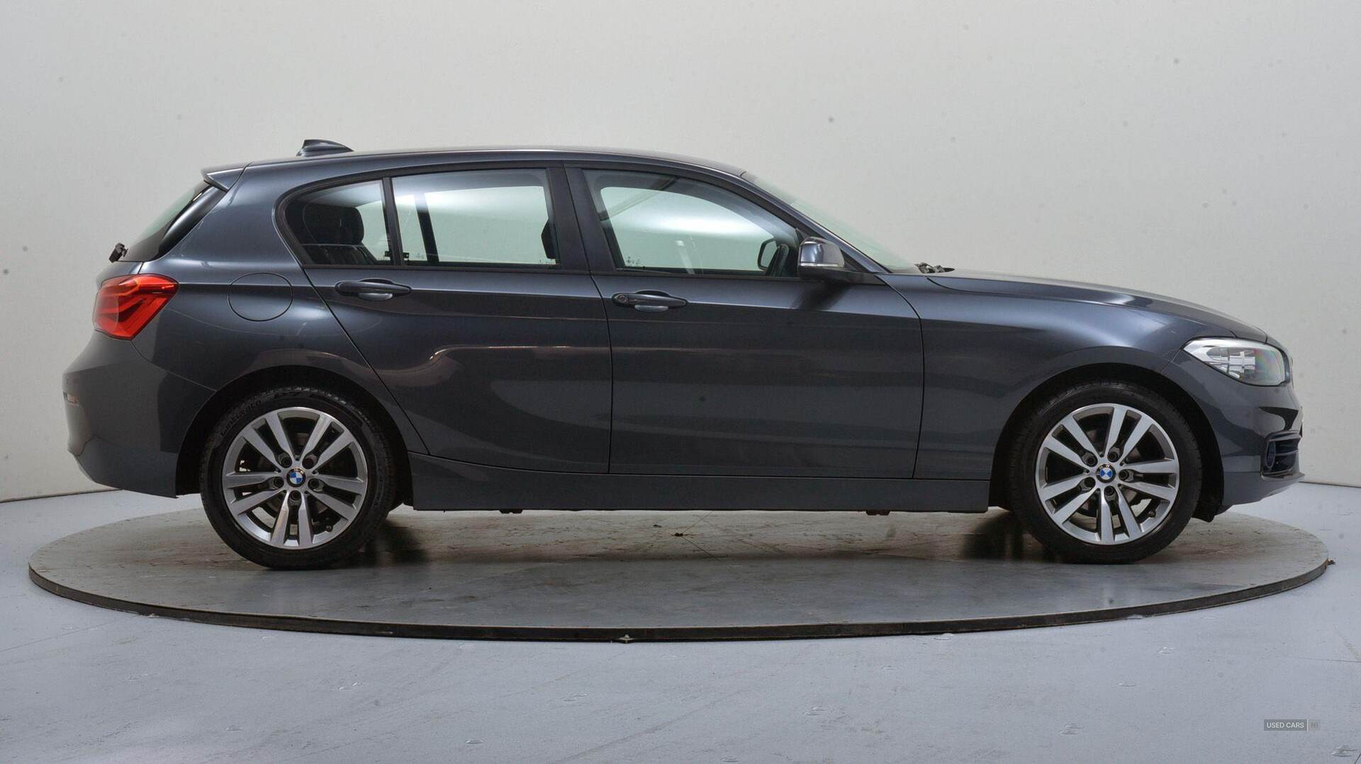 Jan 2018 BMW 1 Series 118d Sport 5dr [Nav]