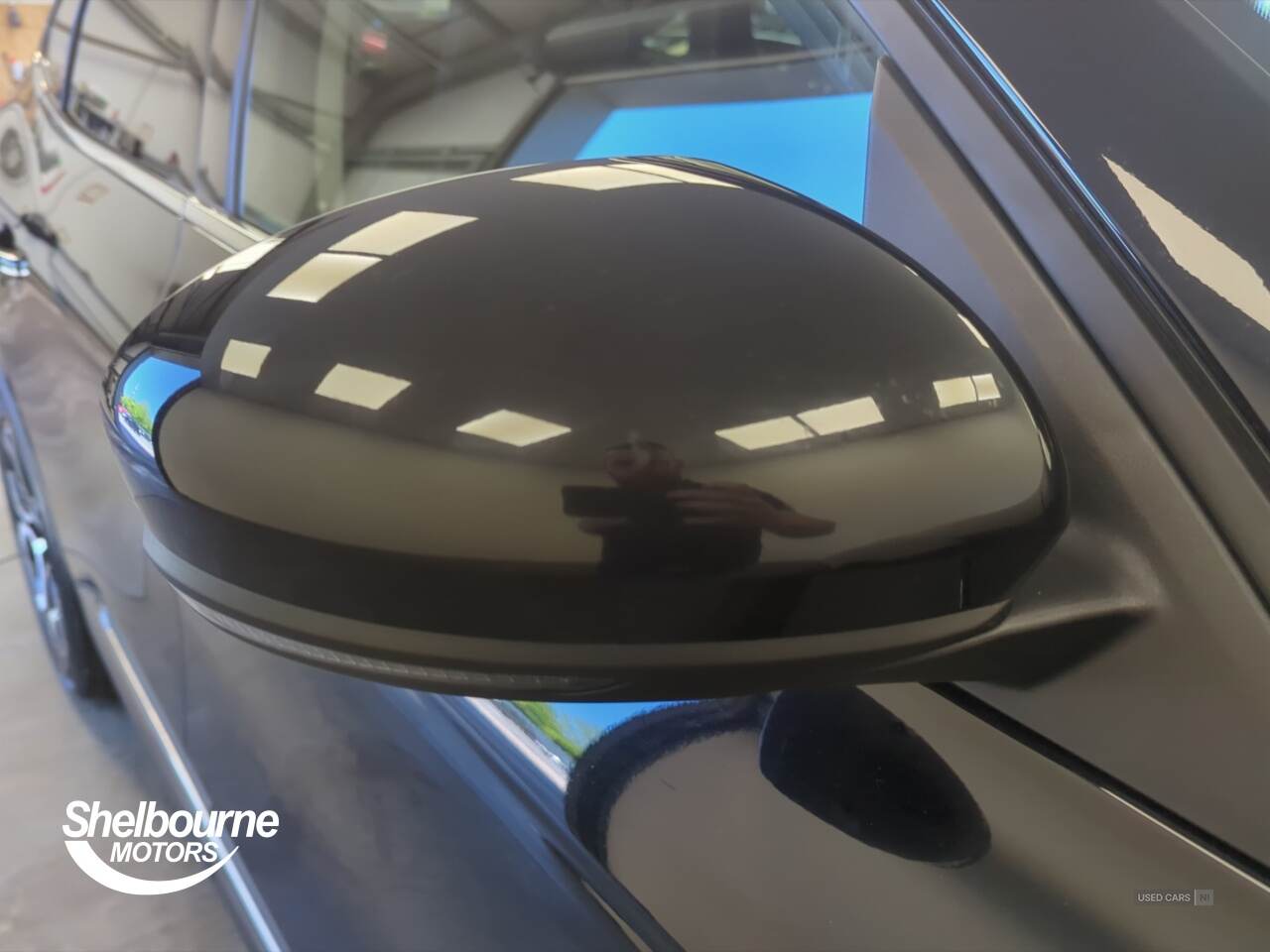Nov 2021 Renault Arkana 1.3 TCe Mild Hybrid 140 S Edition 5dr EDC