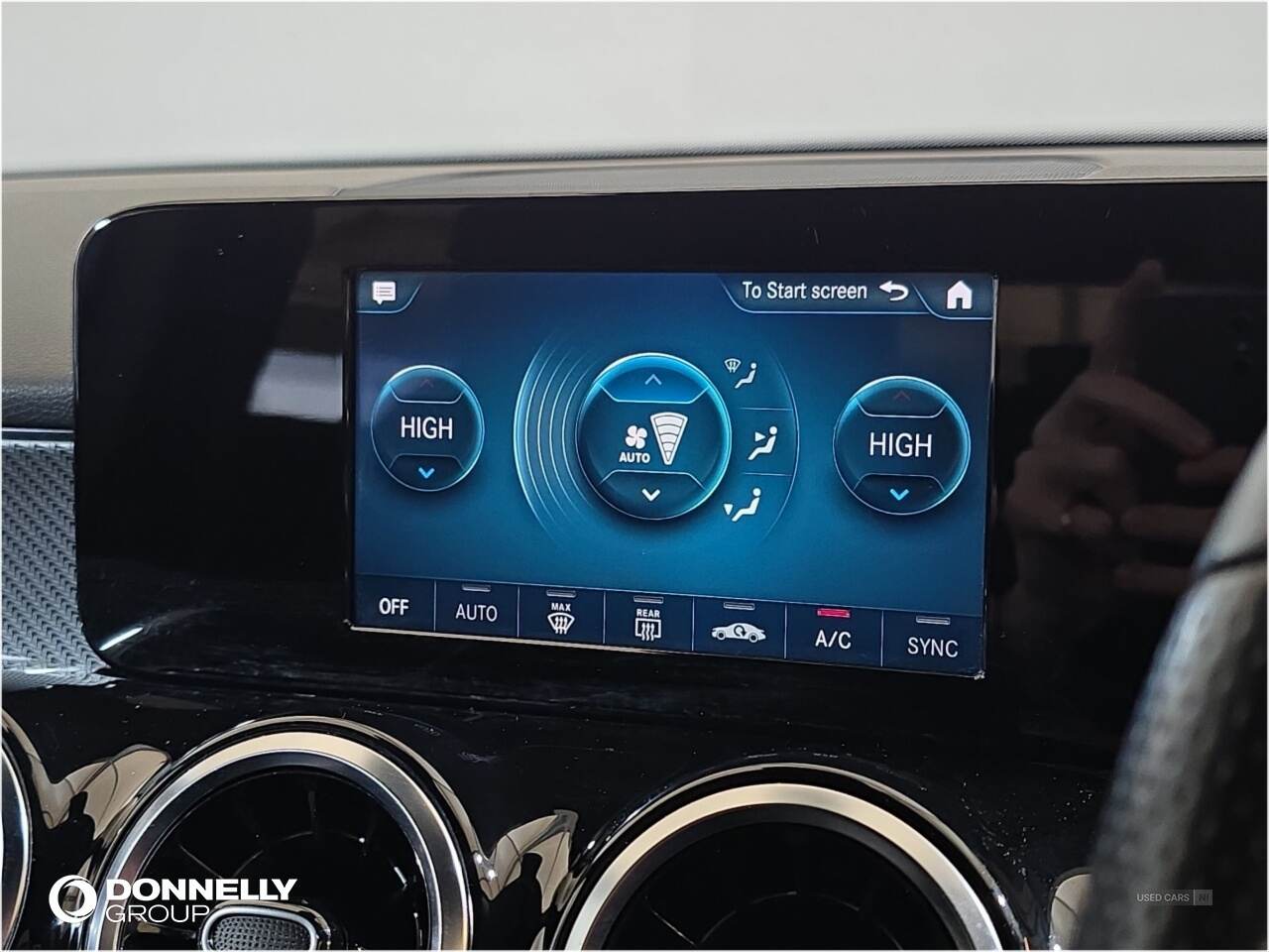 Mar 2022 Mercedes-Benz GLB GLB 200 AMG Line 5dr 7G-Tronic
