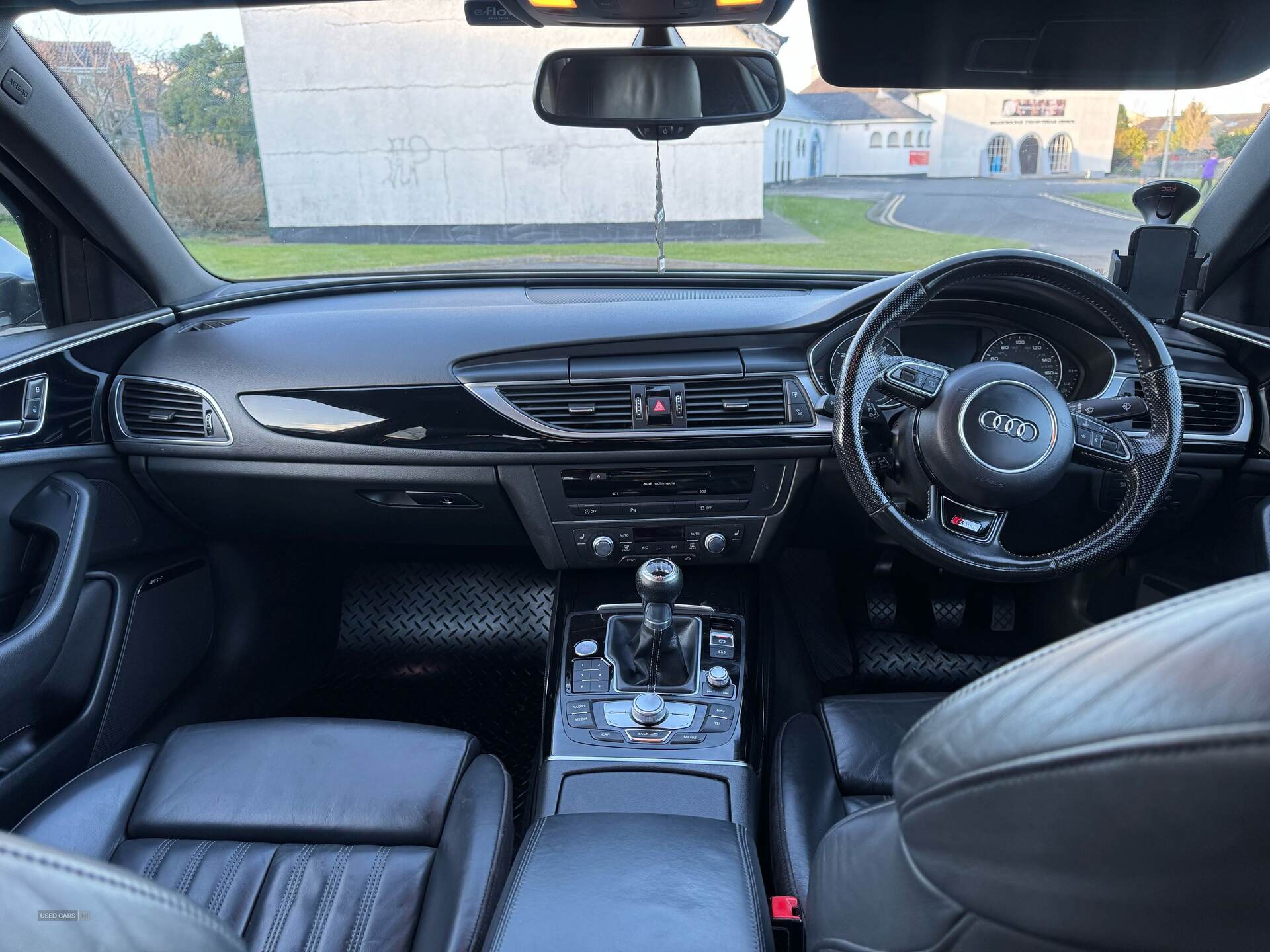 Mar 2015 Audi A6 2.0 TDI Ultra Black Edition 4dr