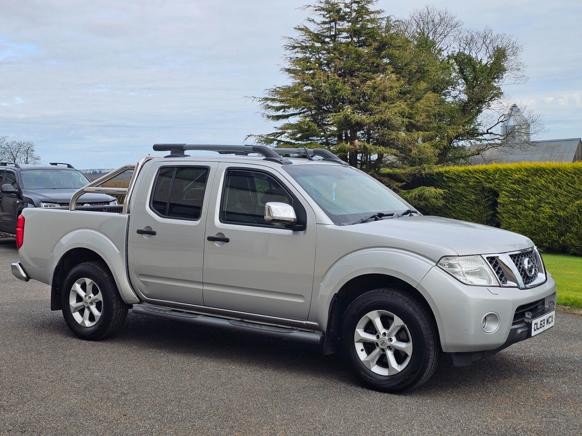 Feb 2014 Nissan Navara Double Cab Pick Up Tekna 2.5dCi 190 4WD