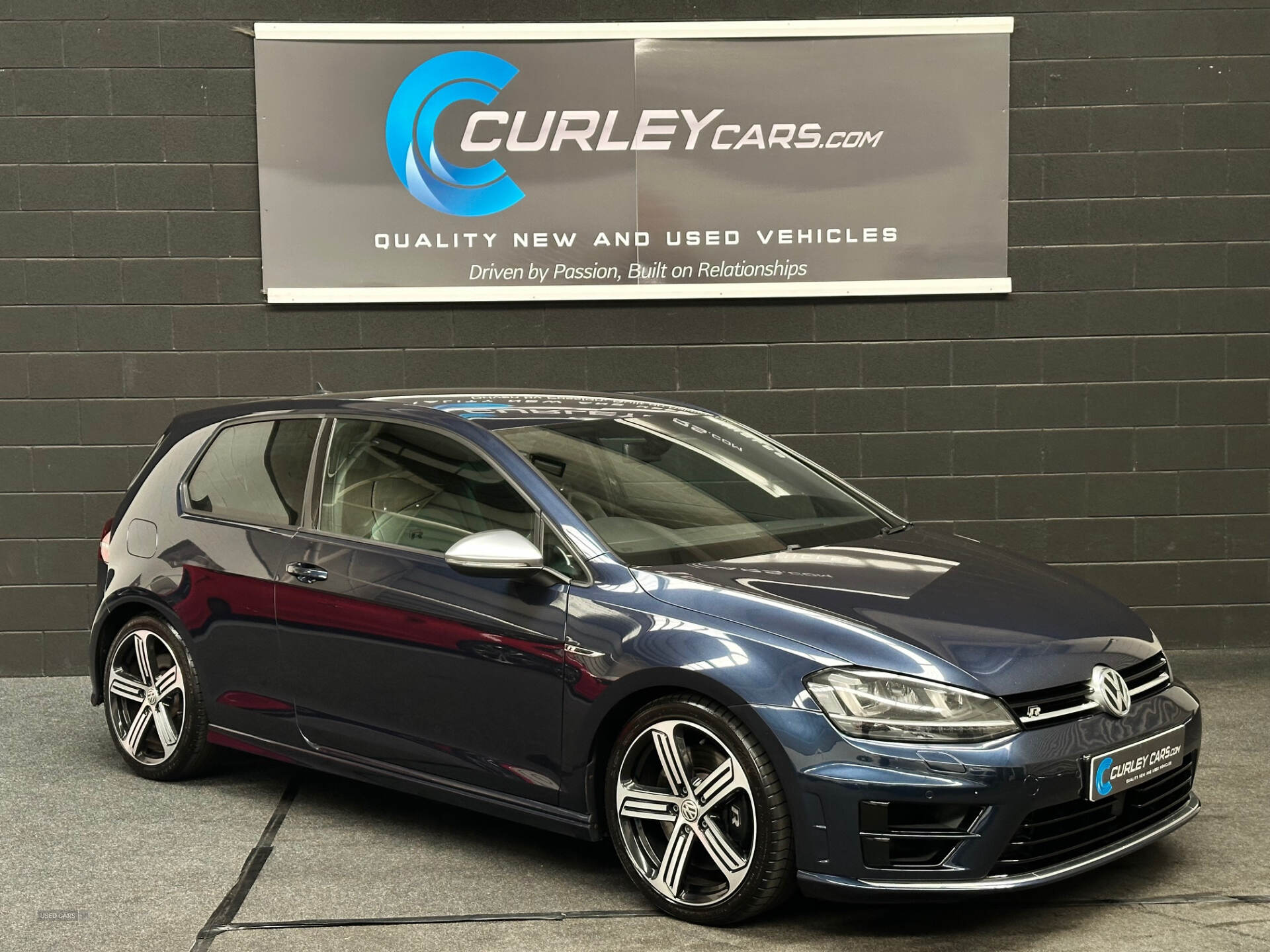 Mar 2016 Volkswagen Golf 2.0 TSI R 3dr DSG