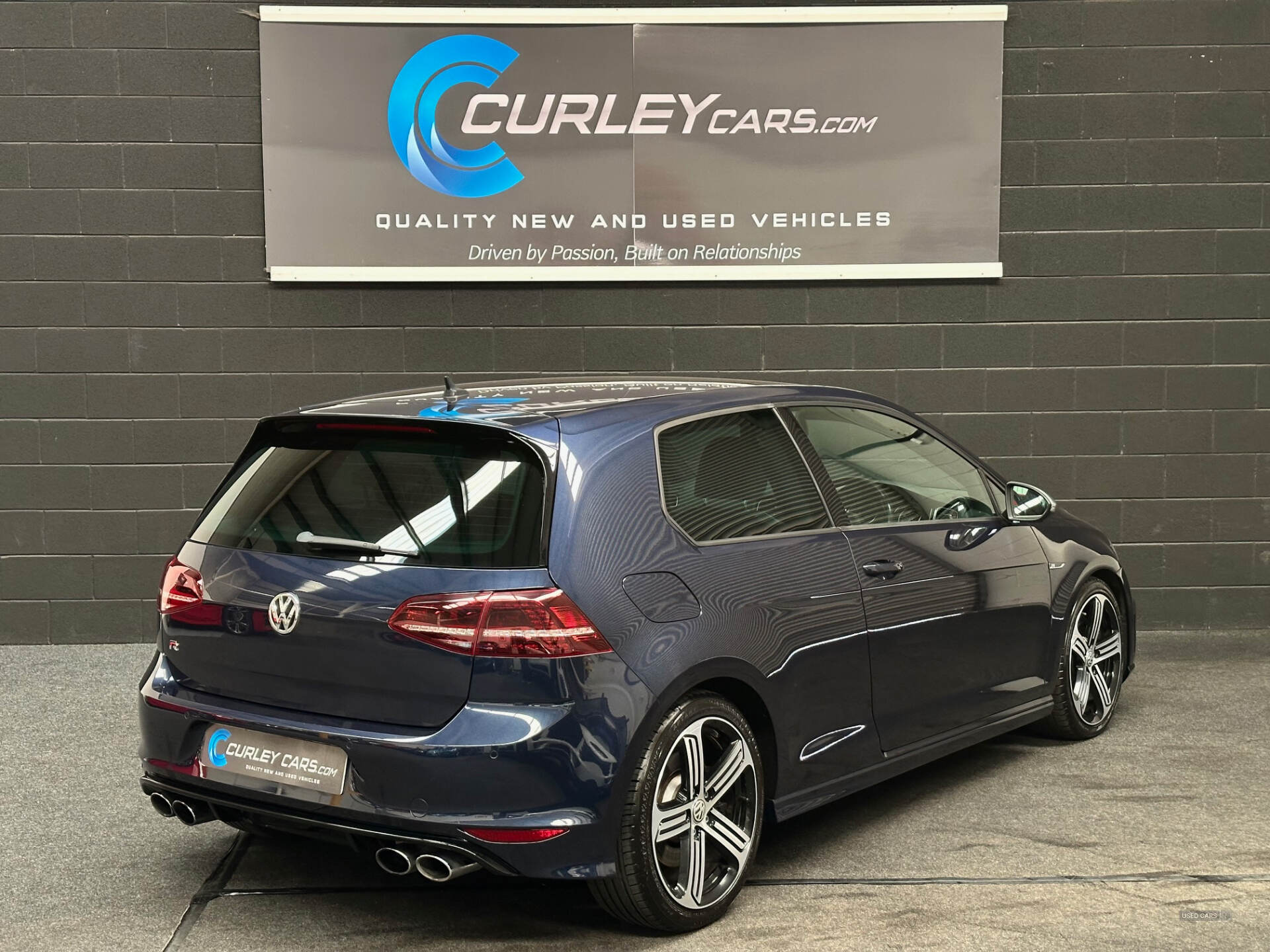Mar 2016 Volkswagen Golf 2.0 TSI R 3dr DSG