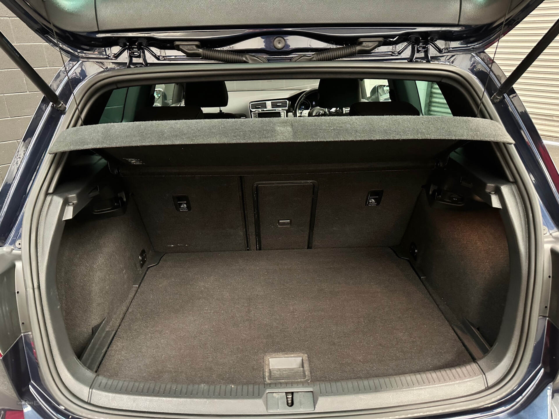 Mar 2016 Volkswagen Golf 2.0 TSI R 3dr DSG