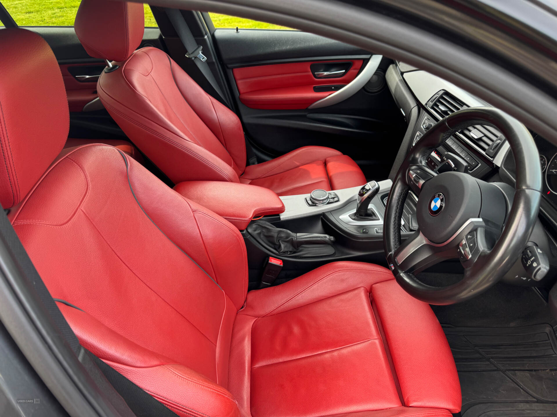 May 2015 BMW 3 Series 330d xDrive M Sport 4dr Step Auto [Business Media]