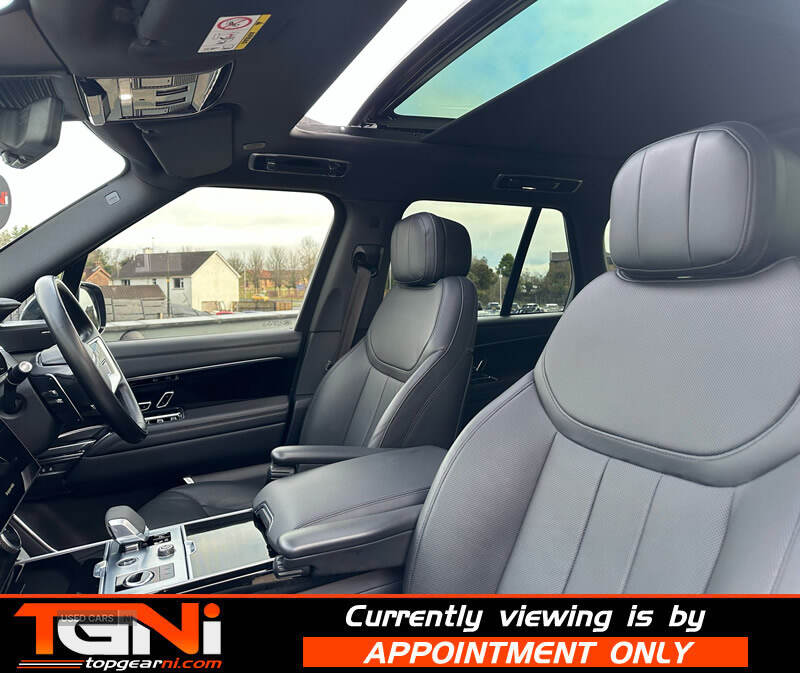 Jul 2022 Land Rover Range Rover 3.0 D350 SE 4dr Auto
