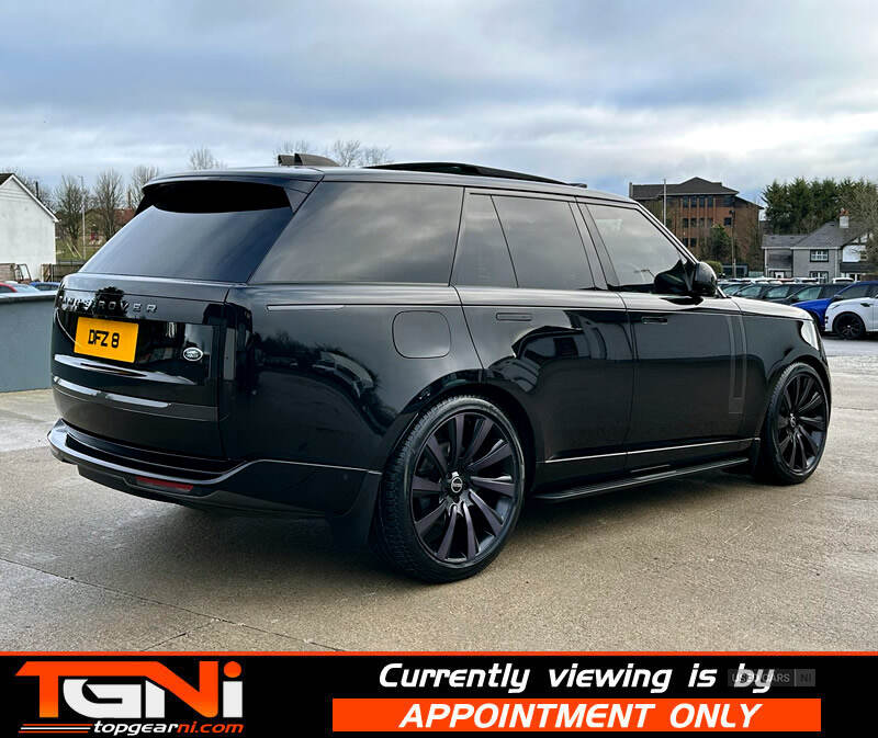 Jul 2022 Land Rover Range Rover 3.0 D350 SE 4dr Auto