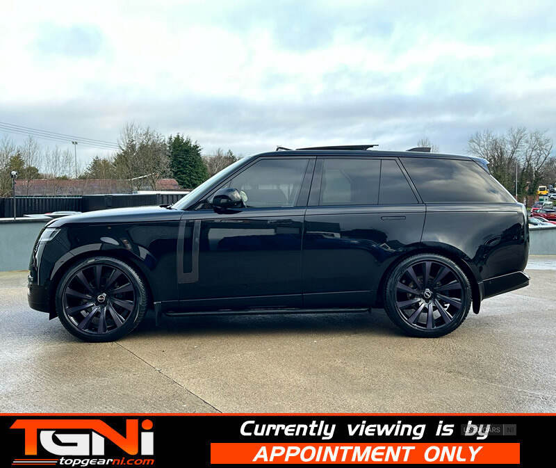 Jul 2022 Land Rover Range Rover 3.0 D350 SE 4dr Auto