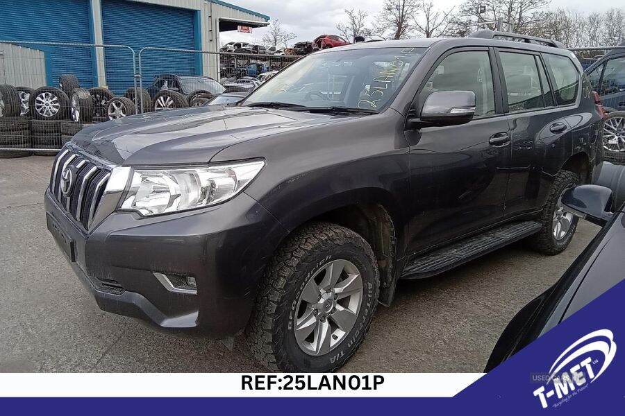 Jan 2023 Toyota Land Cruiser 2.8 D-4D 204 Active 5dr Auto 7 Seats