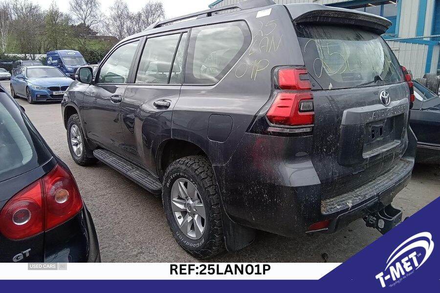 Jan 2023 Toyota Land Cruiser 2.8 D-4D 204 Active 5dr Auto 7 Seats