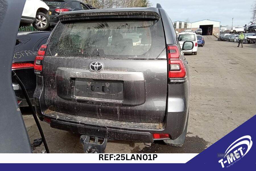 Jan 2023 Toyota Land Cruiser 2.8 D-4D 204 Active 5dr Auto 7 Seats