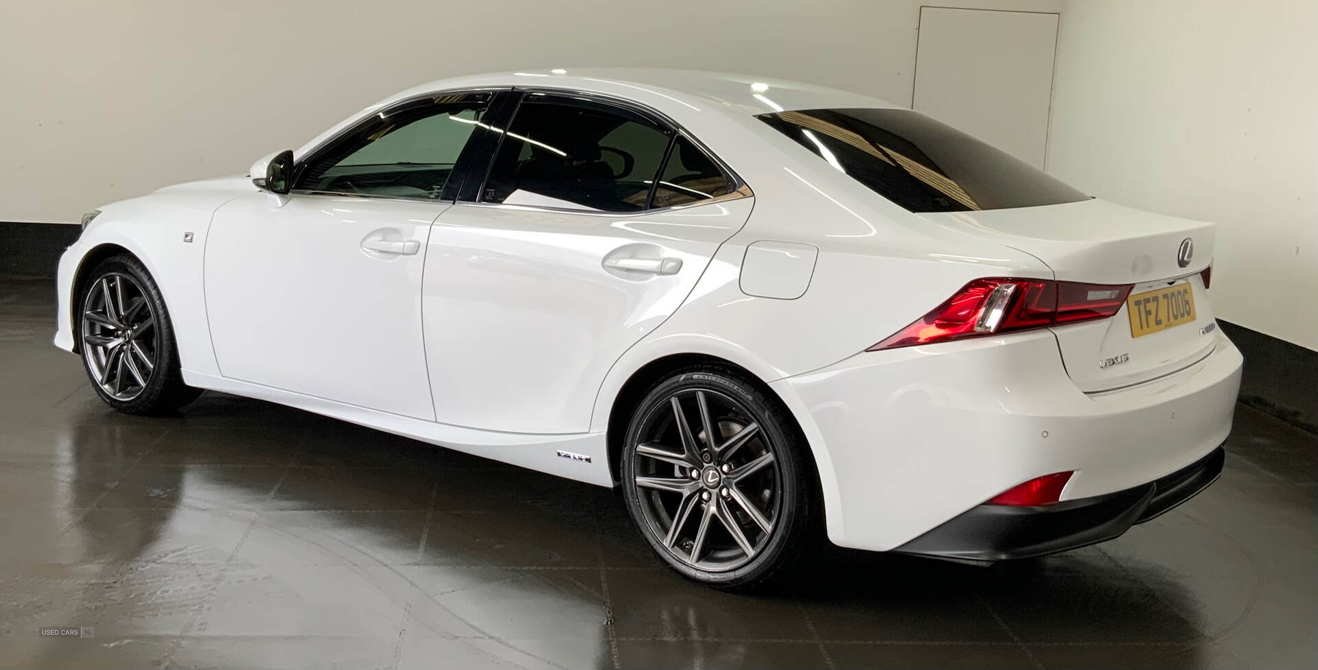 Jul 2014 Lexus IS-Series 300h F-Sport 4dr CVT Auto