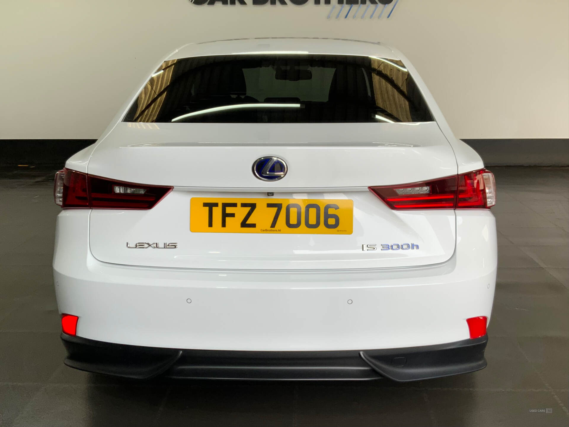 Jul 2014 Lexus IS-Series 300h F-Sport 4dr CVT Auto