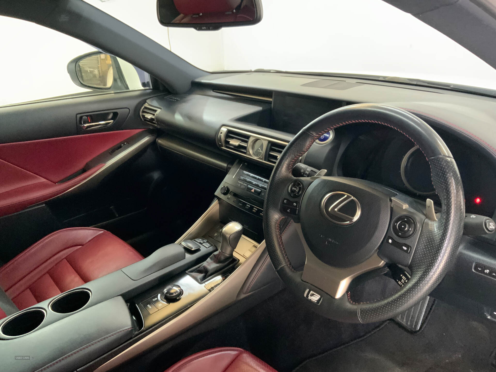 Jul 2014 Lexus IS-Series 300h F-Sport 4dr CVT Auto