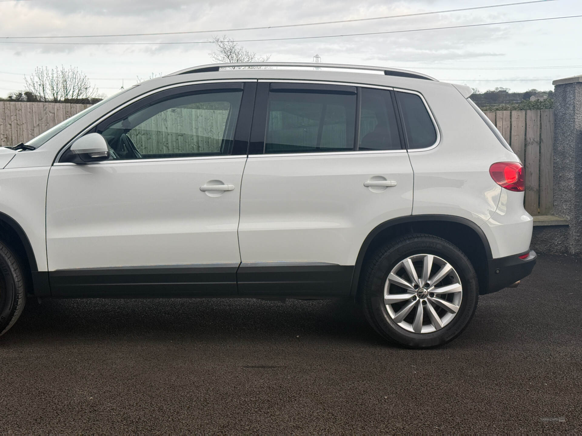 Jan 2014 Volkswagen Tiguan 2.0 TDi BlueMotion Tech Match 5dr DSG