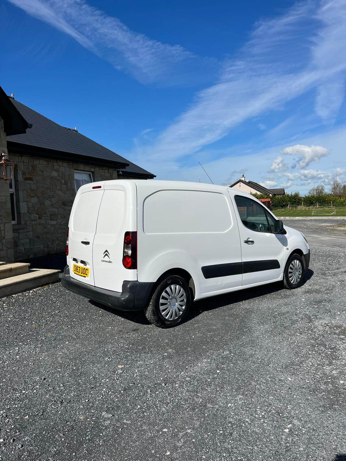 Citroen Berlingo L1 DIESEL in Down