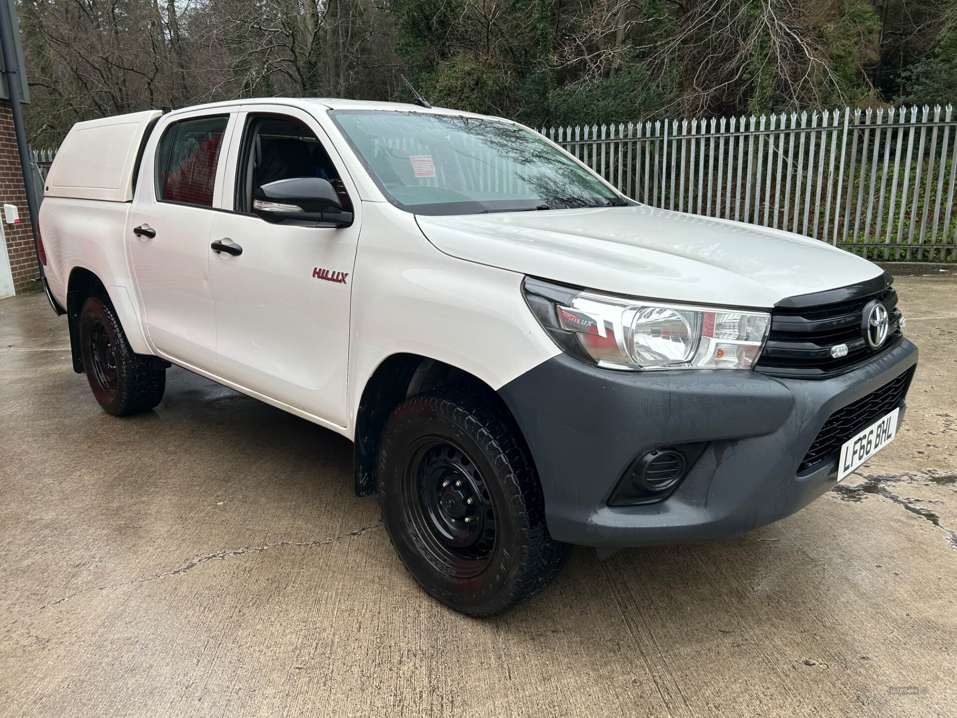 Sep 2016 Toyota Hilux Active D/Cab Pick Up 2.4 D-4D