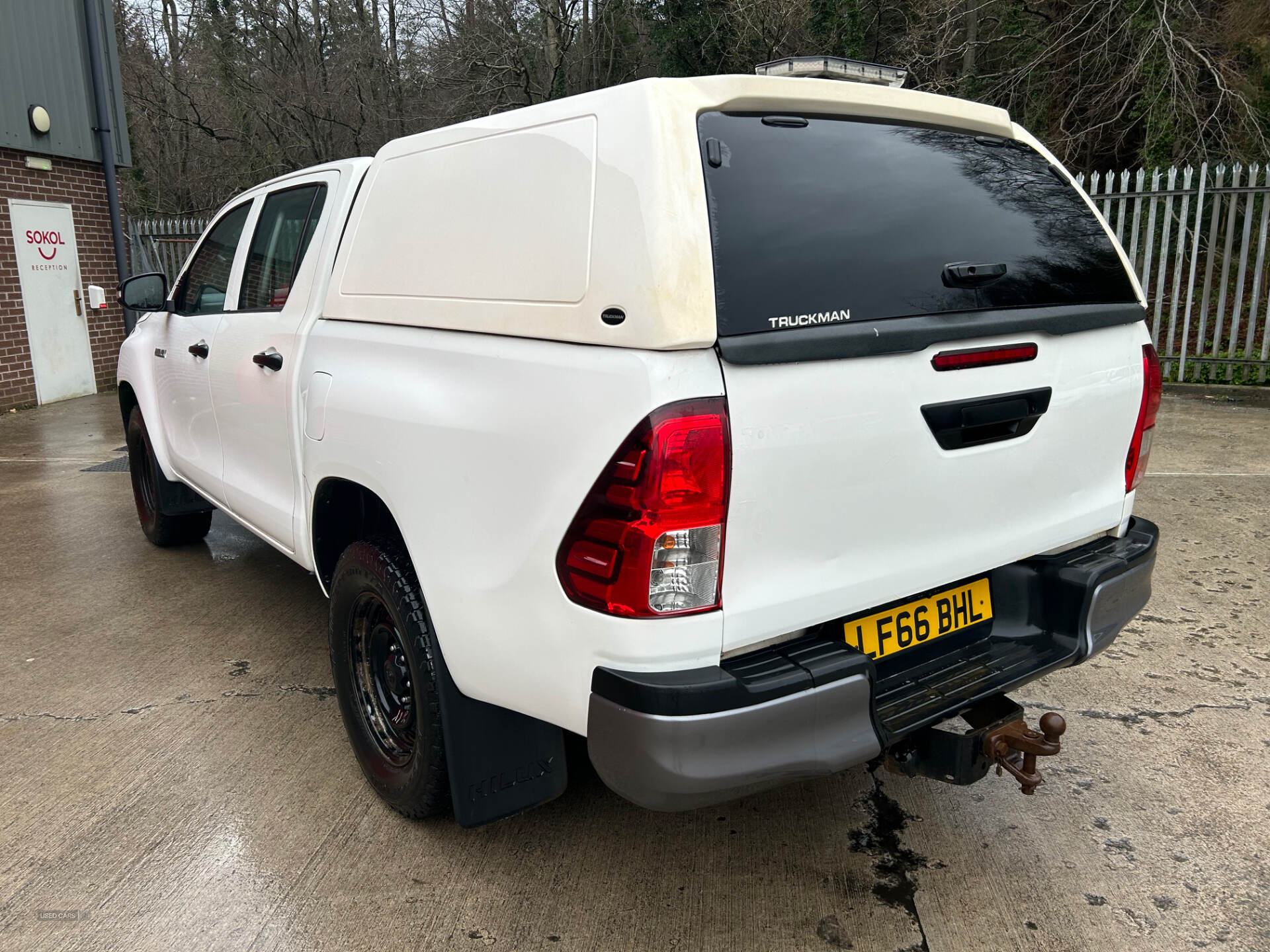 Sep 2016 Toyota Hilux Active D/Cab Pick Up 2.4 D-4D