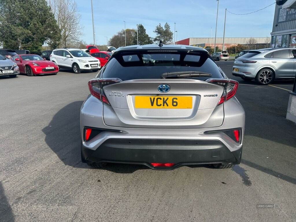 Apr 2018 Toyota C-HR 1.8 Hybrid Dynamic 5dr CVT