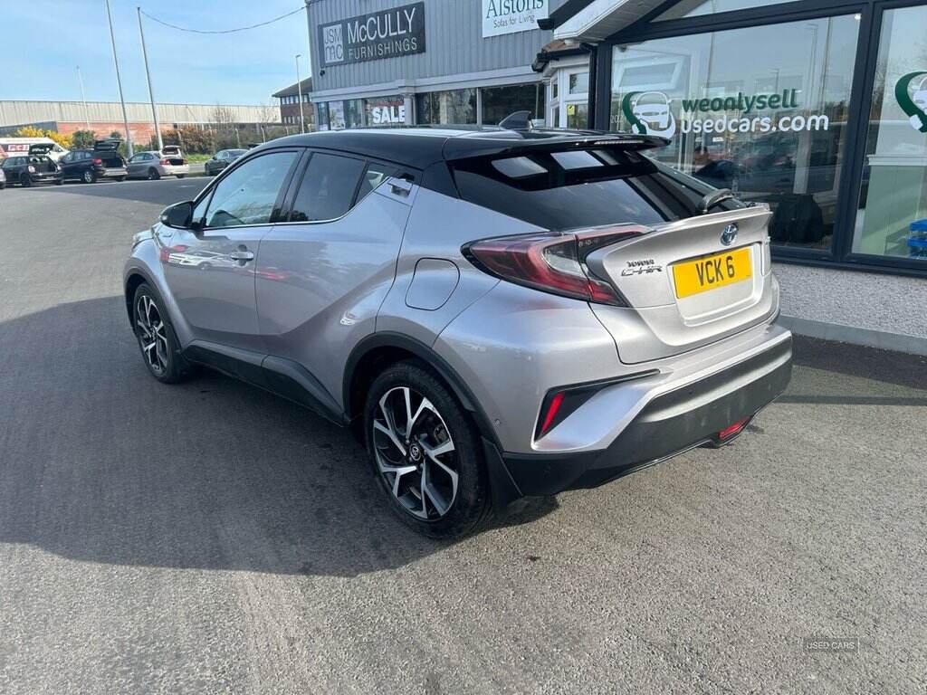 Apr 2018 Toyota C-HR 1.8 Hybrid Dynamic 5dr CVT