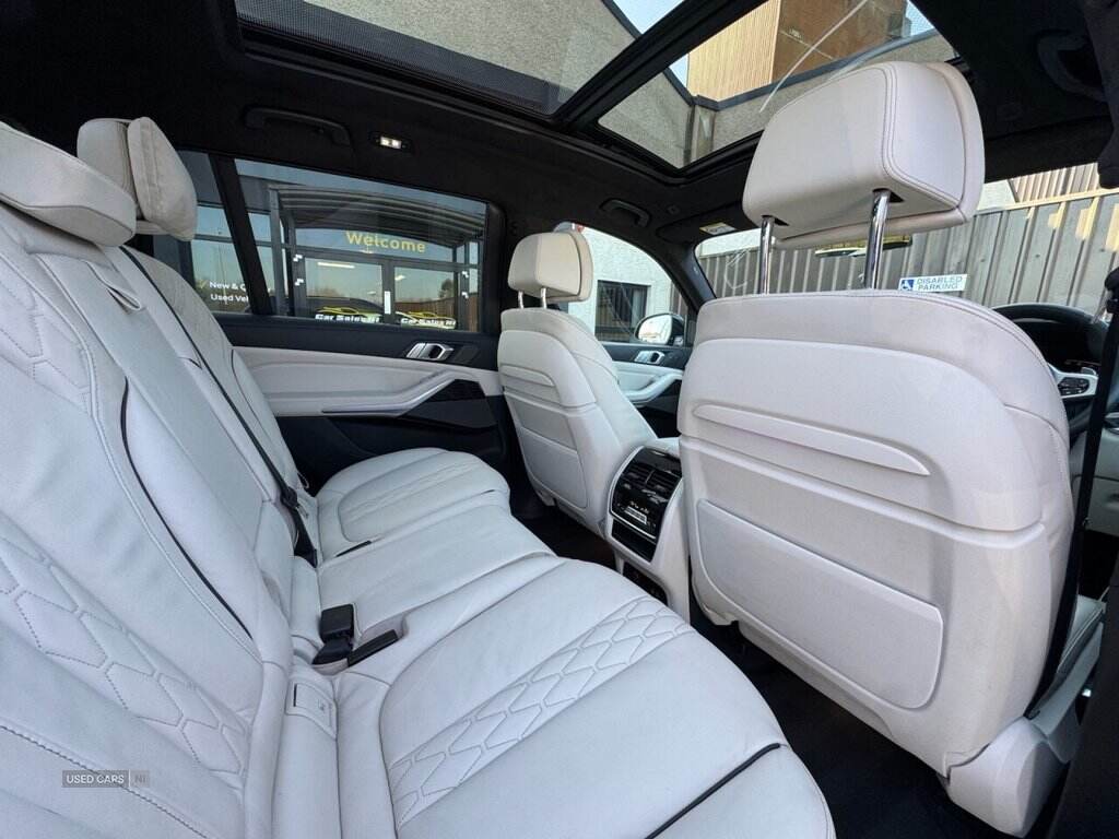Feb 2021 BMW X7 xDrive40d MHT M Sport 5dr Step Auto