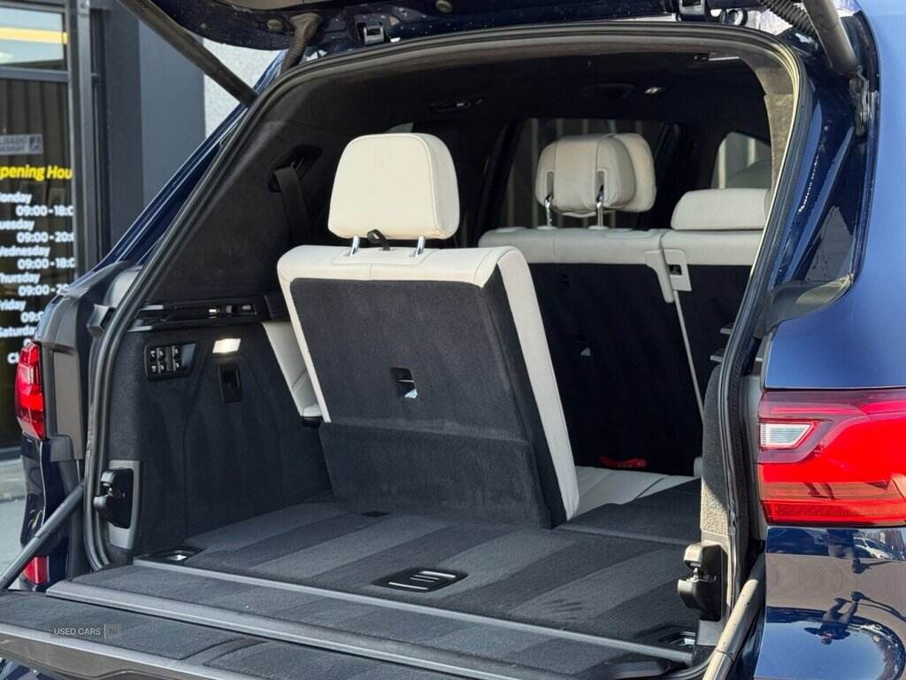 Feb 2021 BMW X7 xDrive40d MHT M Sport 5dr Step Auto