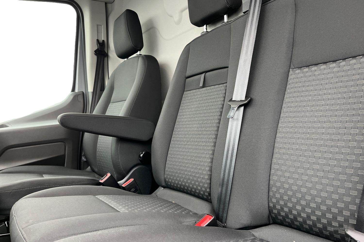 Mar 2024 Ford Transit 135kW 68kWh H2 Trend Van Auto