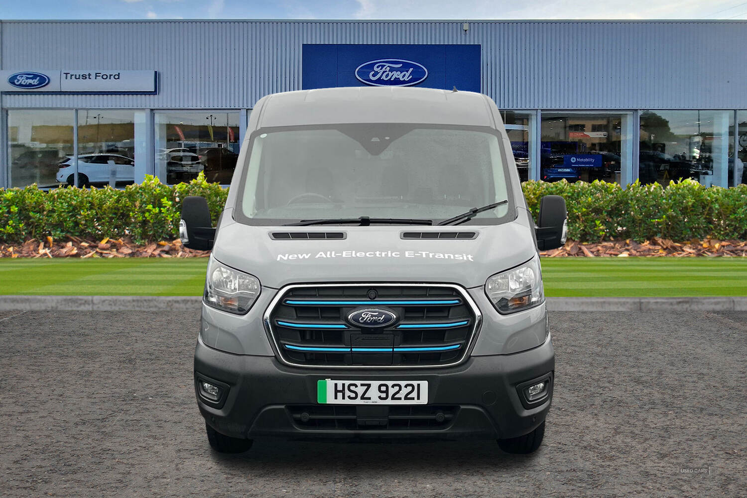 Mar 2024 Ford Transit 135kW 68kWh H2 Trend Van Auto