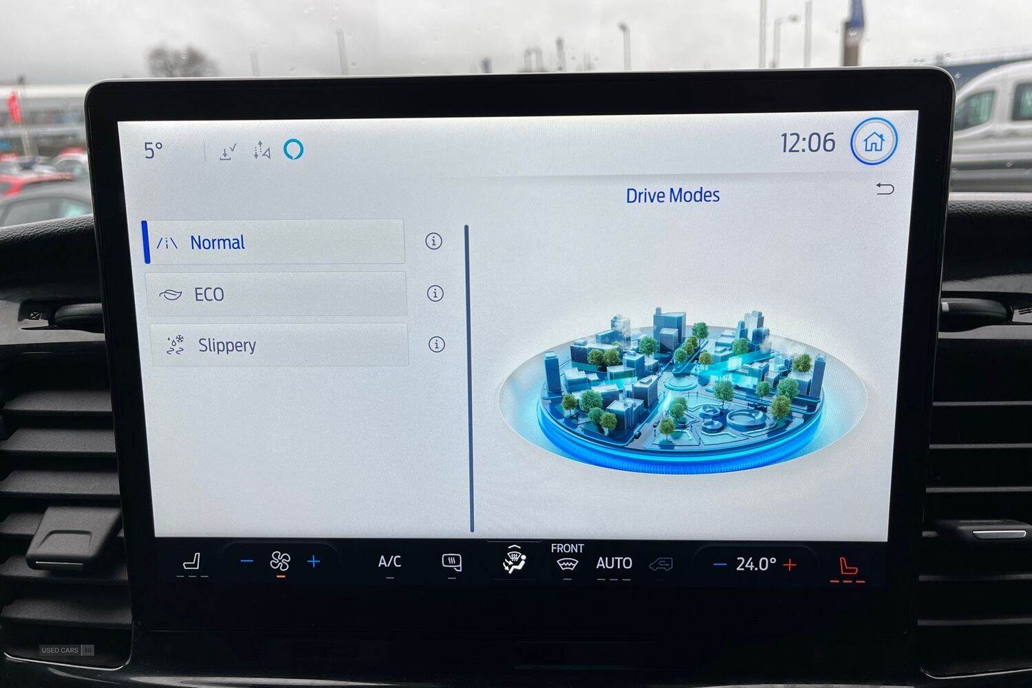 Mar 2024 Ford Transit 135kW 68kWh H2 Trend Van Auto