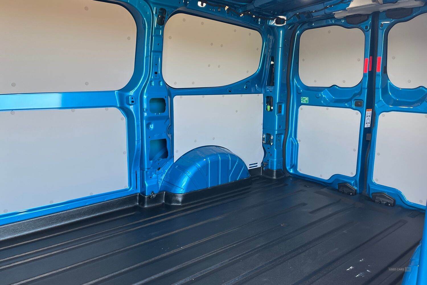 Sep 2024 Ford Transit Custom 100kW 65kWh H1 Van Limited Auto