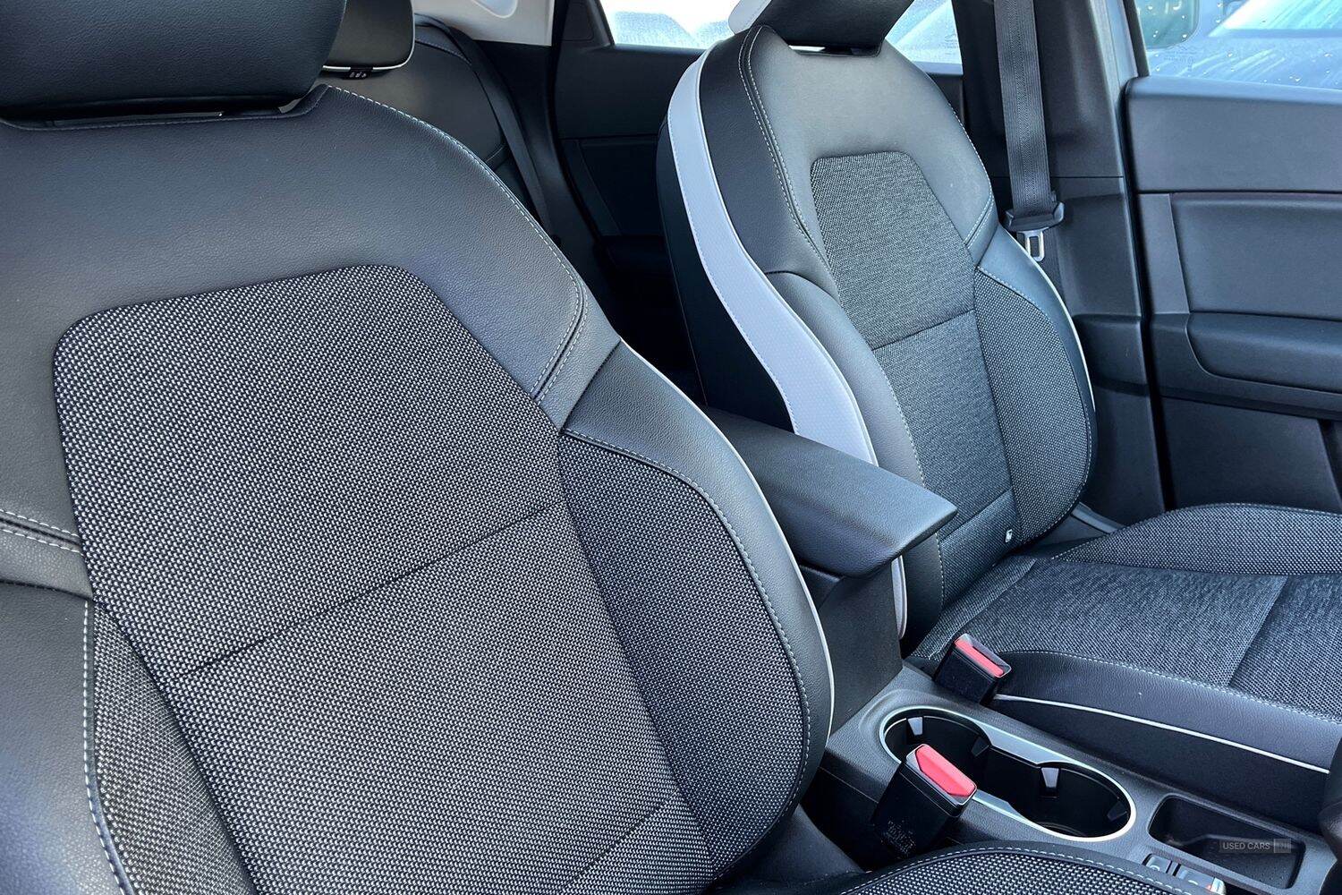 Nov 2022 Renault Captur 1.0 TCE 90 Techno 5dr