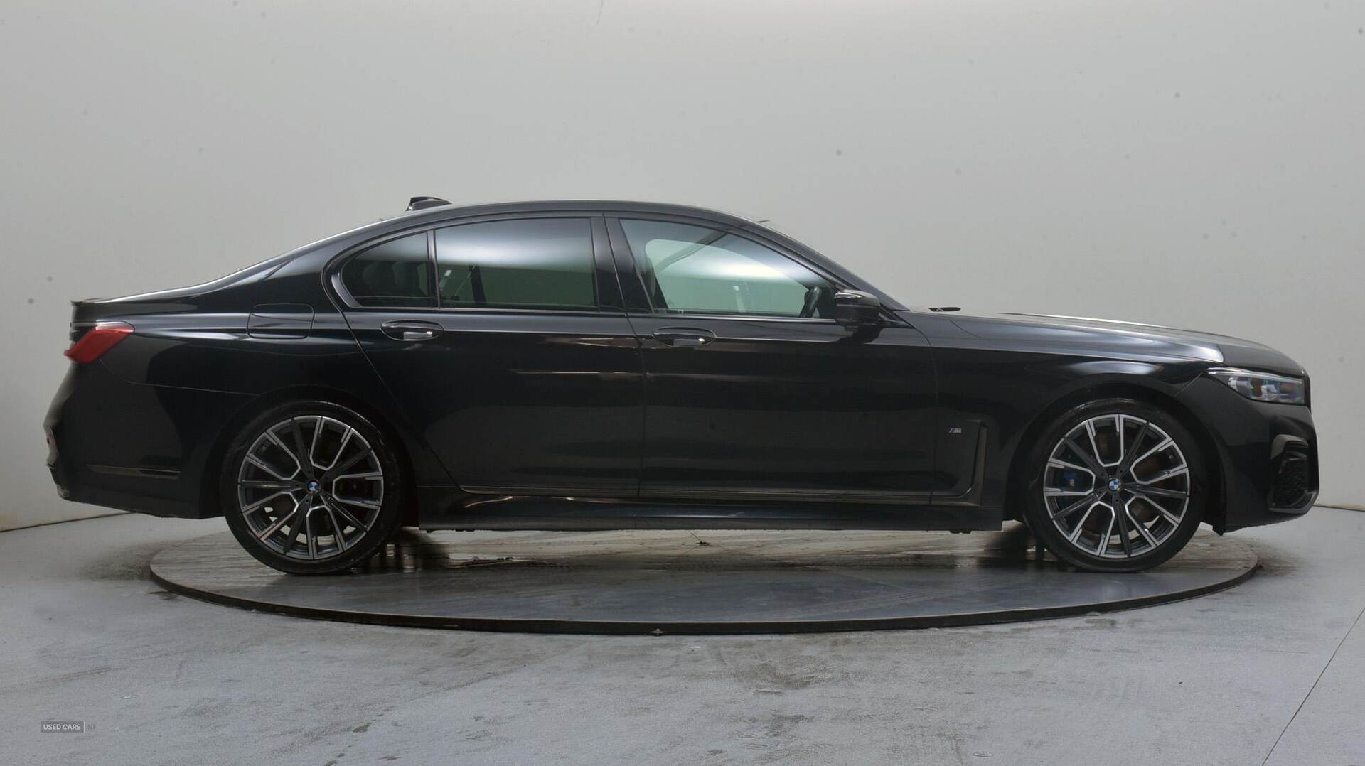 Aug 2021 BMW 7 Series 740d xDrive MHT M Sport 4dr Auto