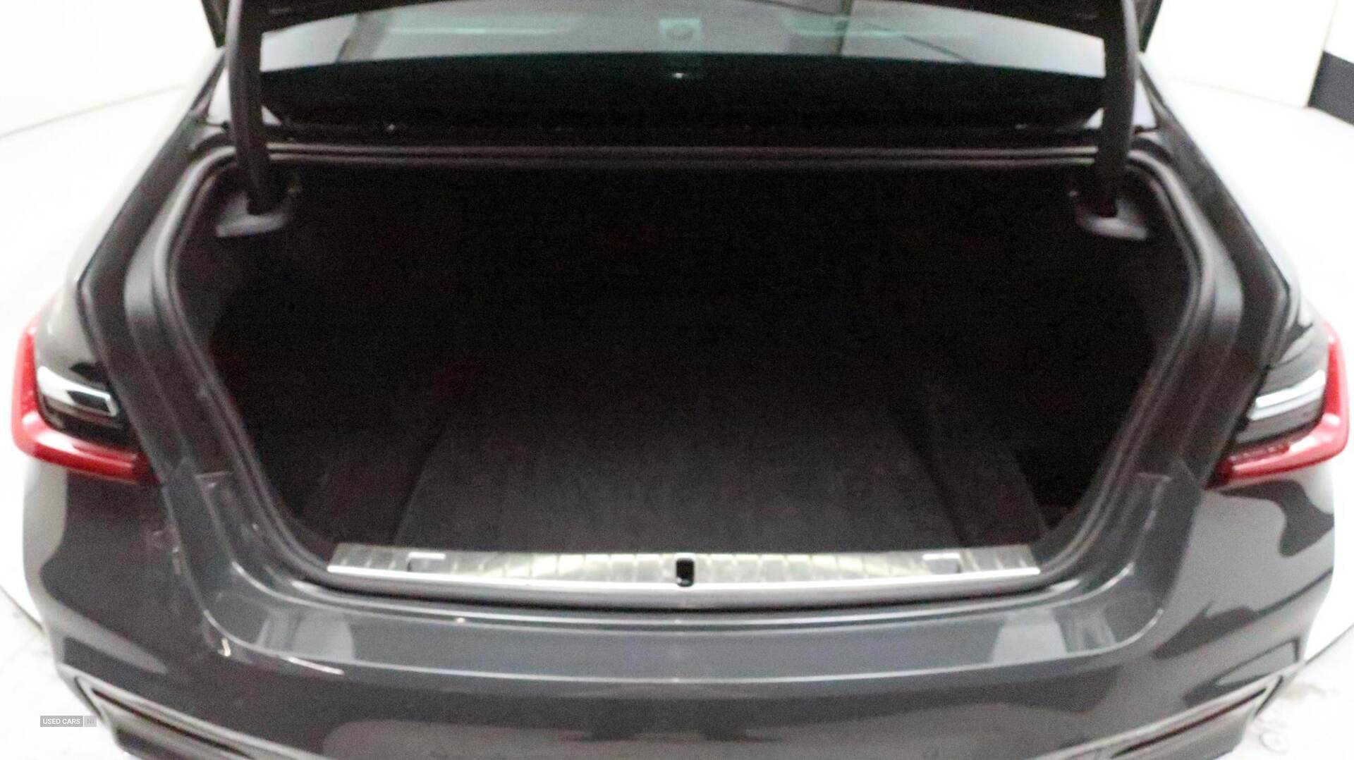 Feb 2021 BMW 7 Series 730d xDrive MHT M Sport 4dr Auto