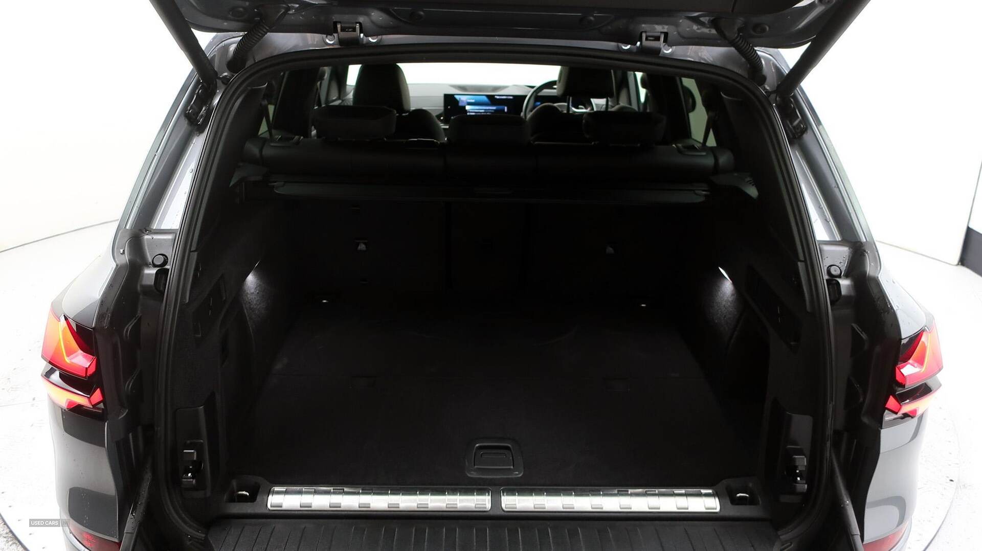 Nov 2023 BMW X5 xDrive50e M Sport 5dr Auto