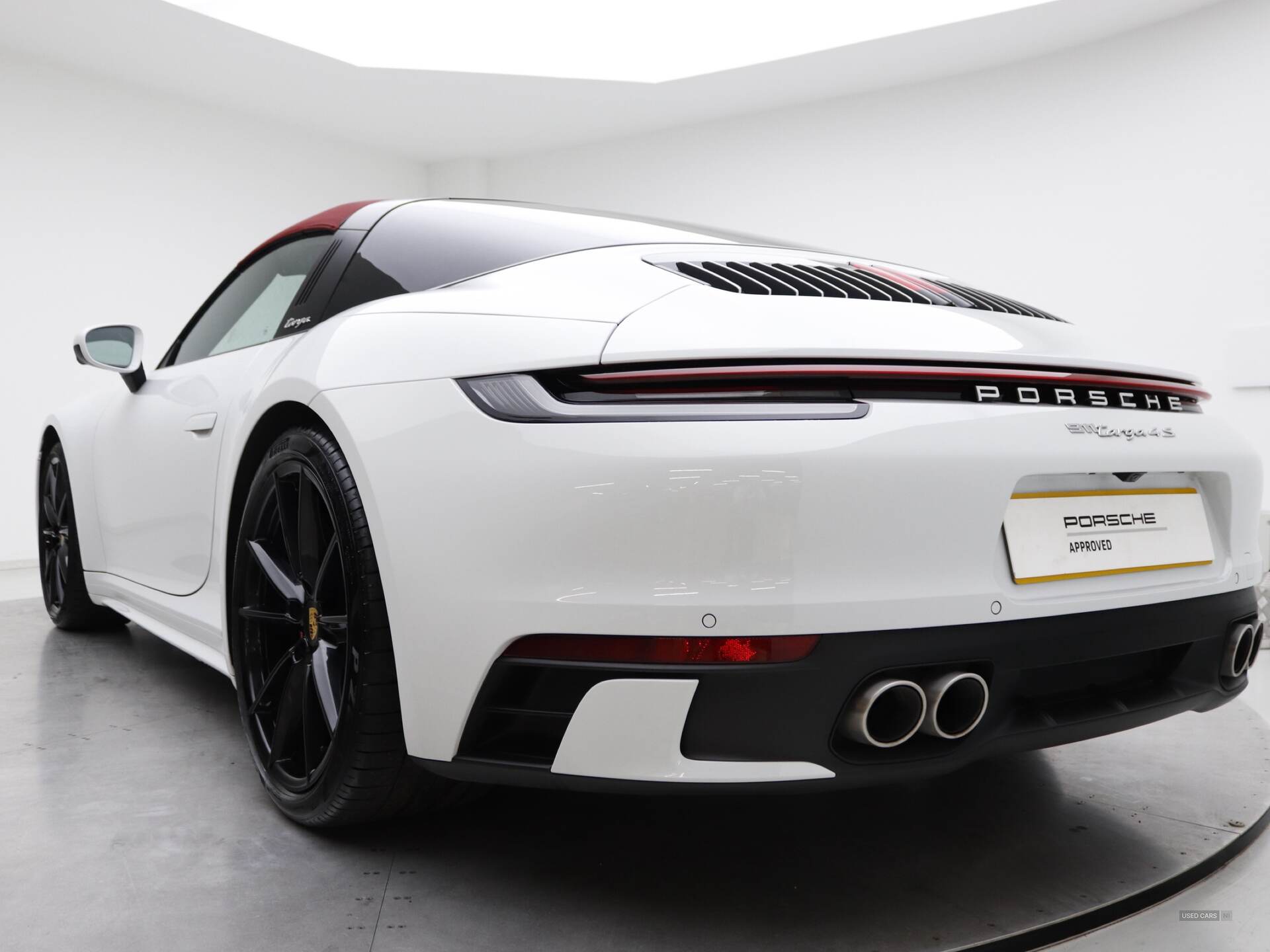 Nov 2021 Porsche 911 S 2dr