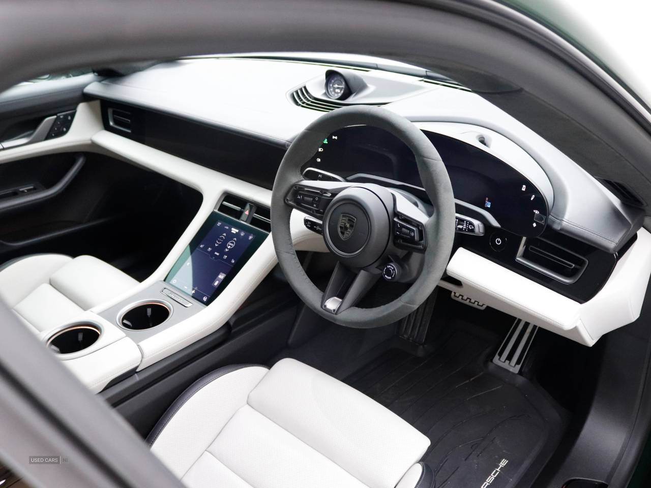 Oct 2024 Porsche Taycan 649kW Turbo 105kWh 5dr Auto