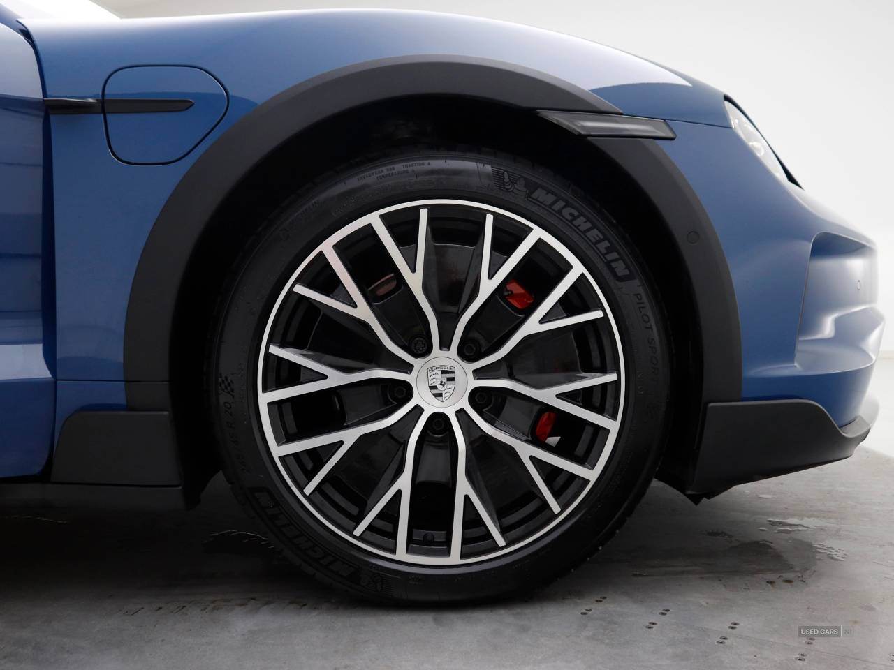 Jan 2025 Porsche Taycan 440kW 4S 105kWh 5dr Auto