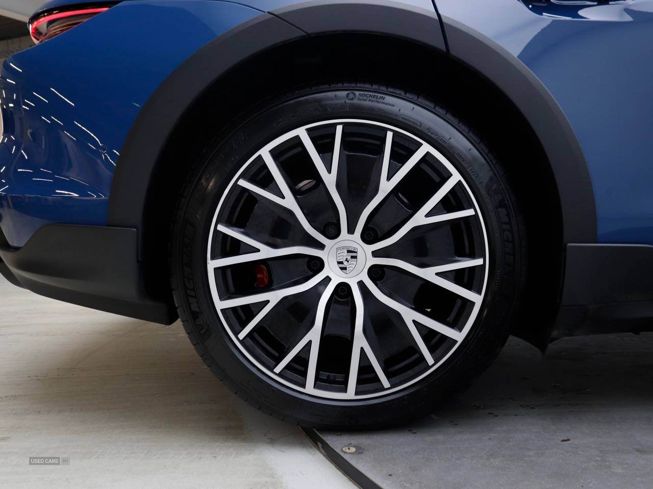 Jan 2025 Porsche Taycan 440kW 4S 105kWh 5dr Auto