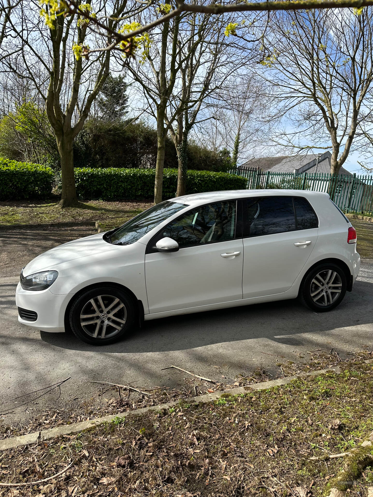 Apr 2010 Volkswagen Golf 1.6 TDi 105 BlueMotion SE 5dr [Start Stop]
