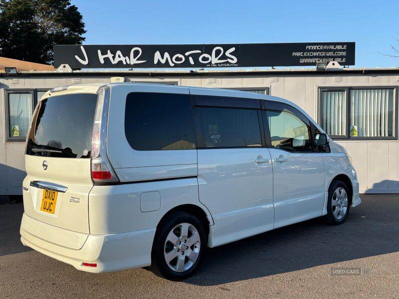 Nov 2010 Nissan Serena CVT