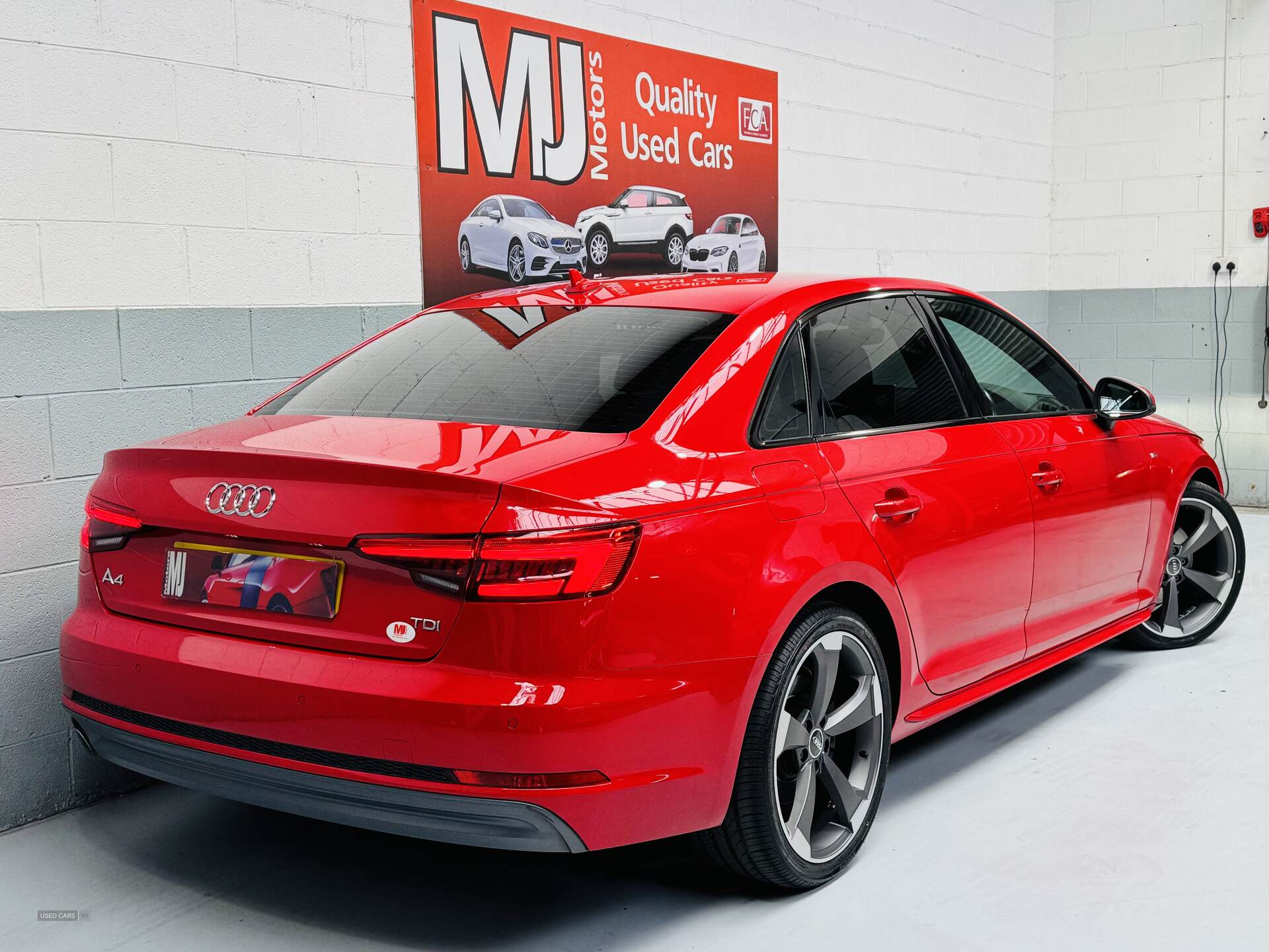 Jun 2016 Audi A4 2.0 TDI S Line 4dr