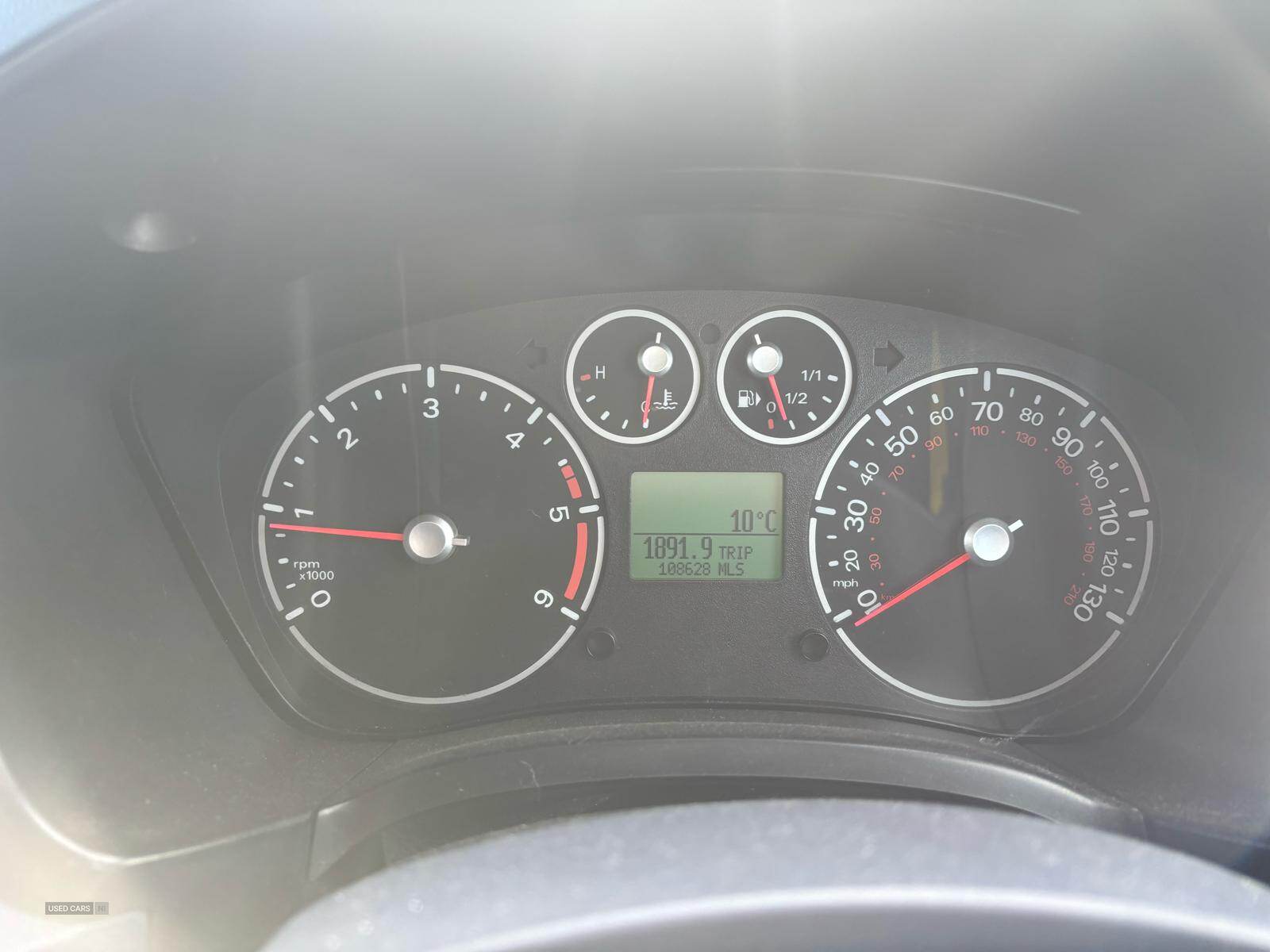 Ford Transit Connect 230 LWB DIESEL in Down